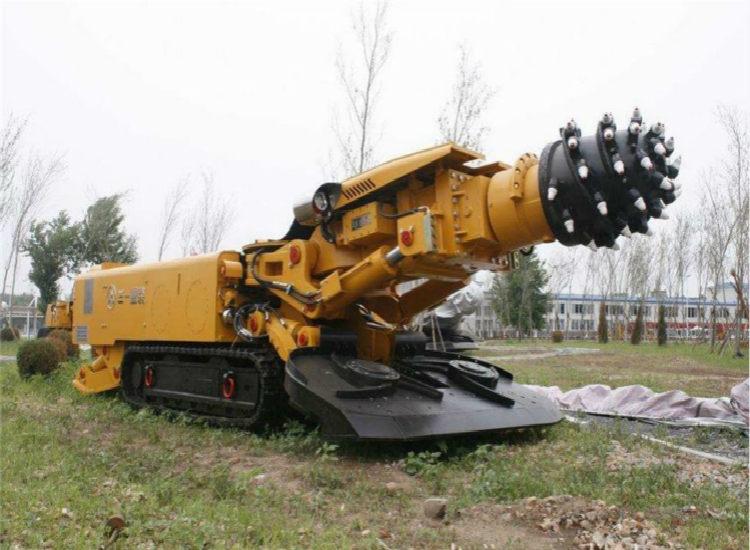 徐工30台掘进机交付宁煤集团